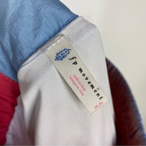 Free People Movement The Way Home Ombre Orange & Blue Shorts Athletic Workout - Picture 3 of 3